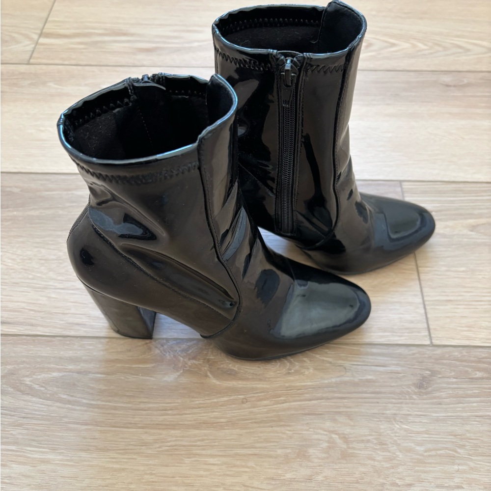 Aldo Black Patent Leather Ankle Boots